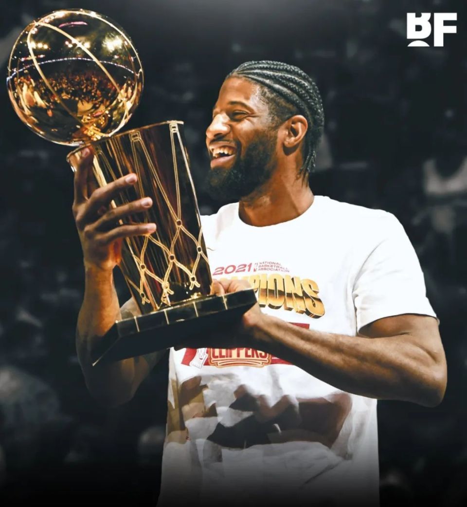 法国队则以 法国队则以